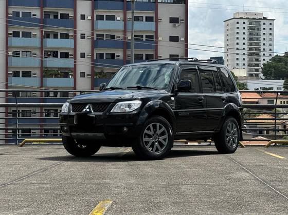MITSUBISHI PAJERO TR4 2.0 4X2 16V 140CV FLEX 4P AUTOMÁTICO MITSUBISHI PAJERO TR4 2.0 4X2 16V 140CV FLEX 4P AUTOMÁTICO